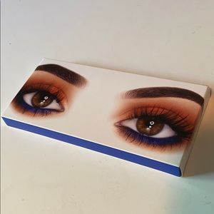 Kylie eyeshadow palette